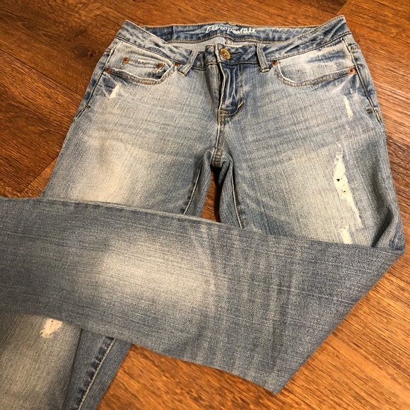 Jeans - Picture 3 of 4